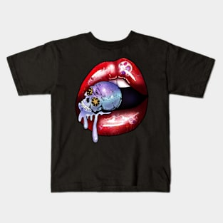 Halloween Red Vampire Lips and skull Kids T-Shirt